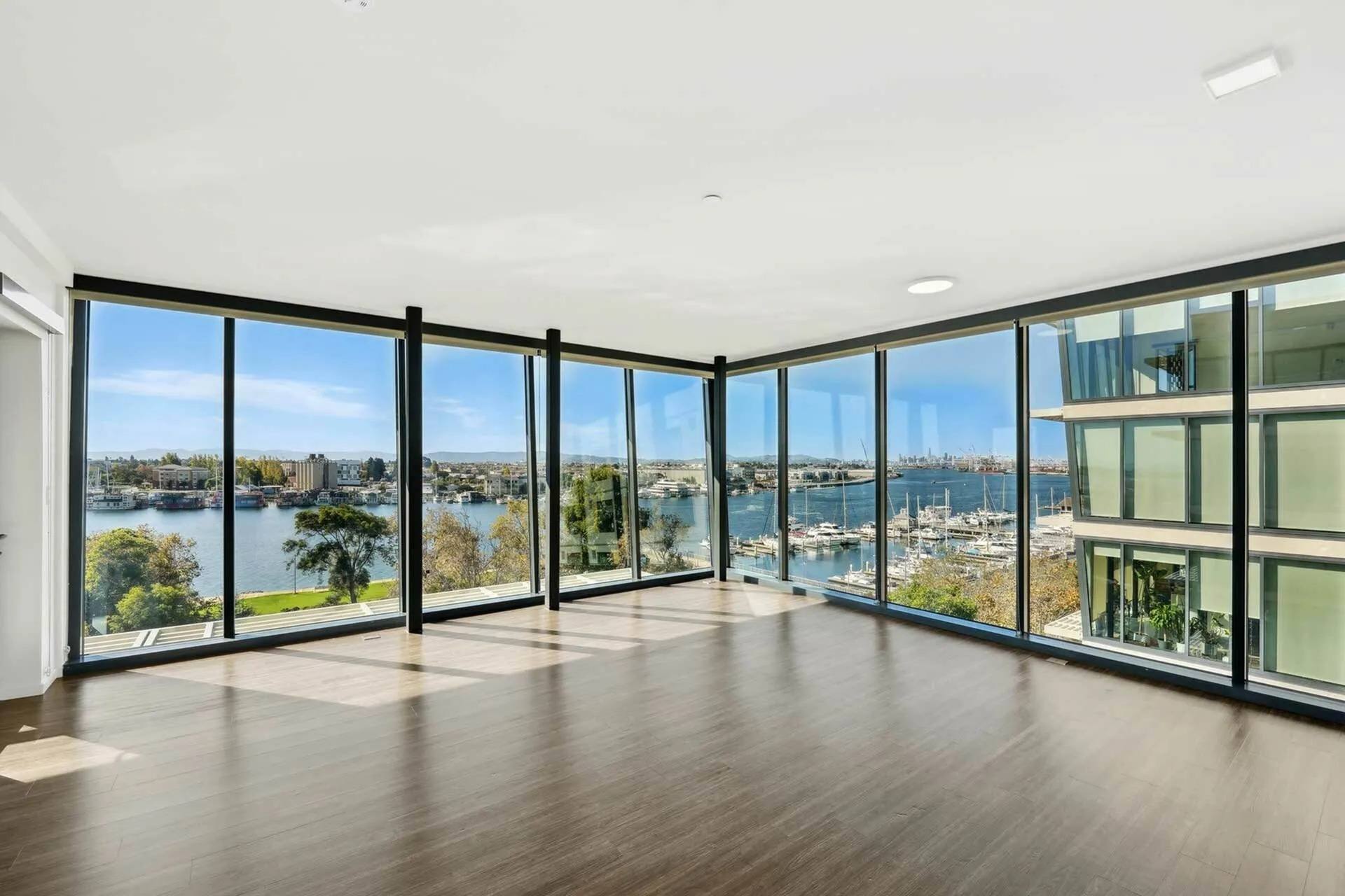 Channel House photo 5